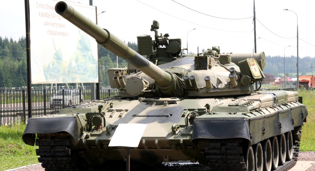 t-80b tank carroarmato mbt