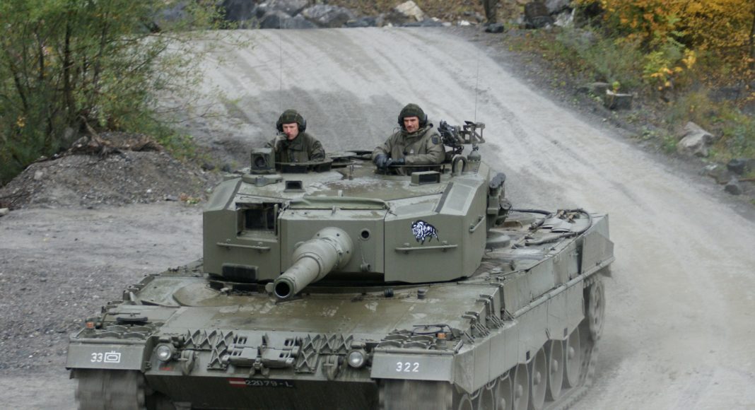 leopard 2a4 version austria astriaco