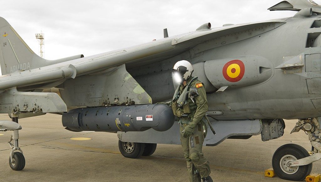 av8b spagna pod litening II harrier