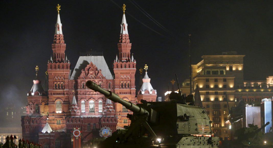 victory parade 2s35 spg 4 may 2015 giornata della vittoria russia howitzer self-propelled